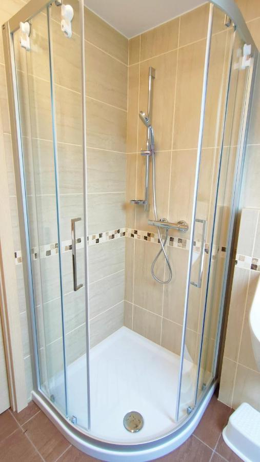 Apartmaji Dora Mojstrana Zewnętrze zdjęcie